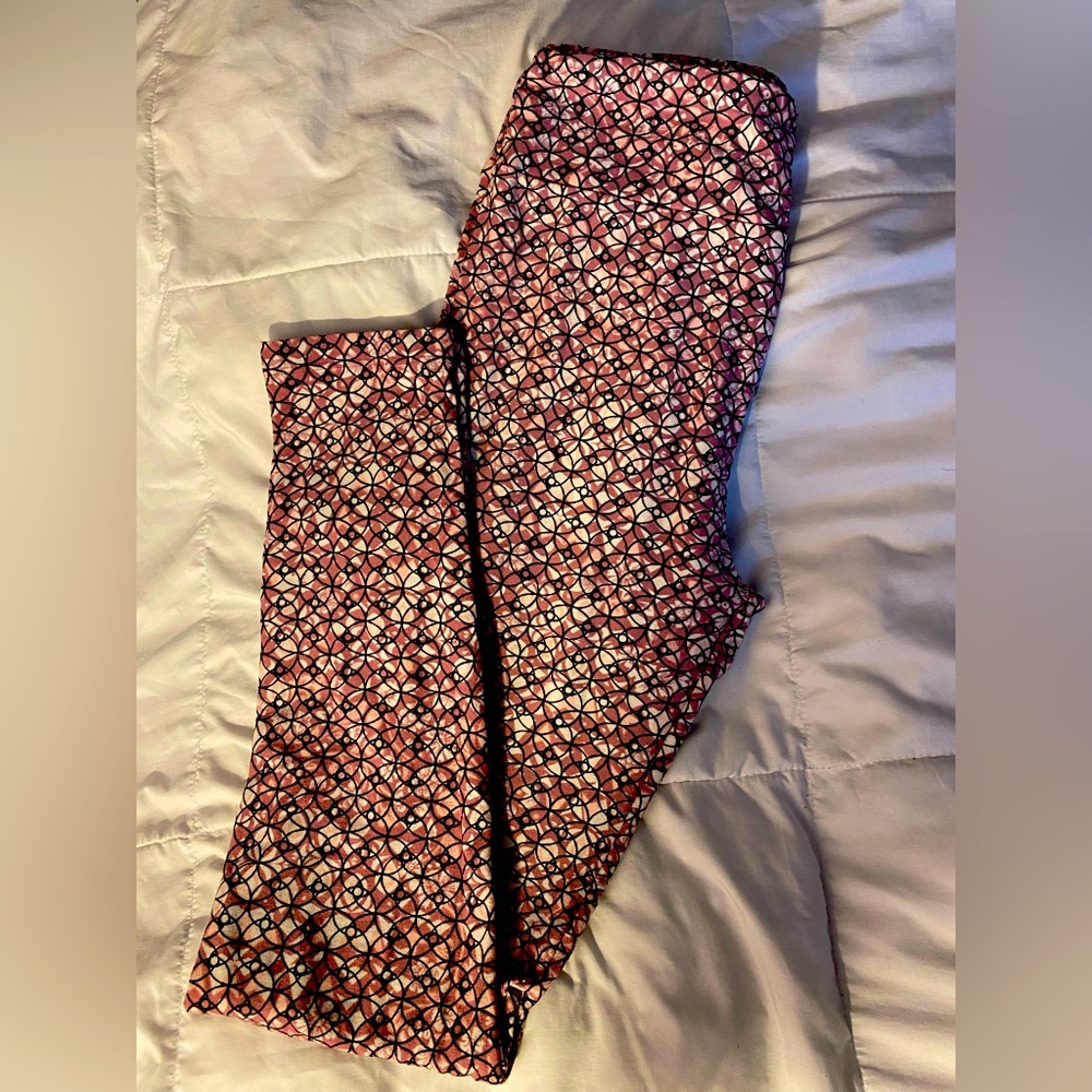 LulaRoe OS Leggings